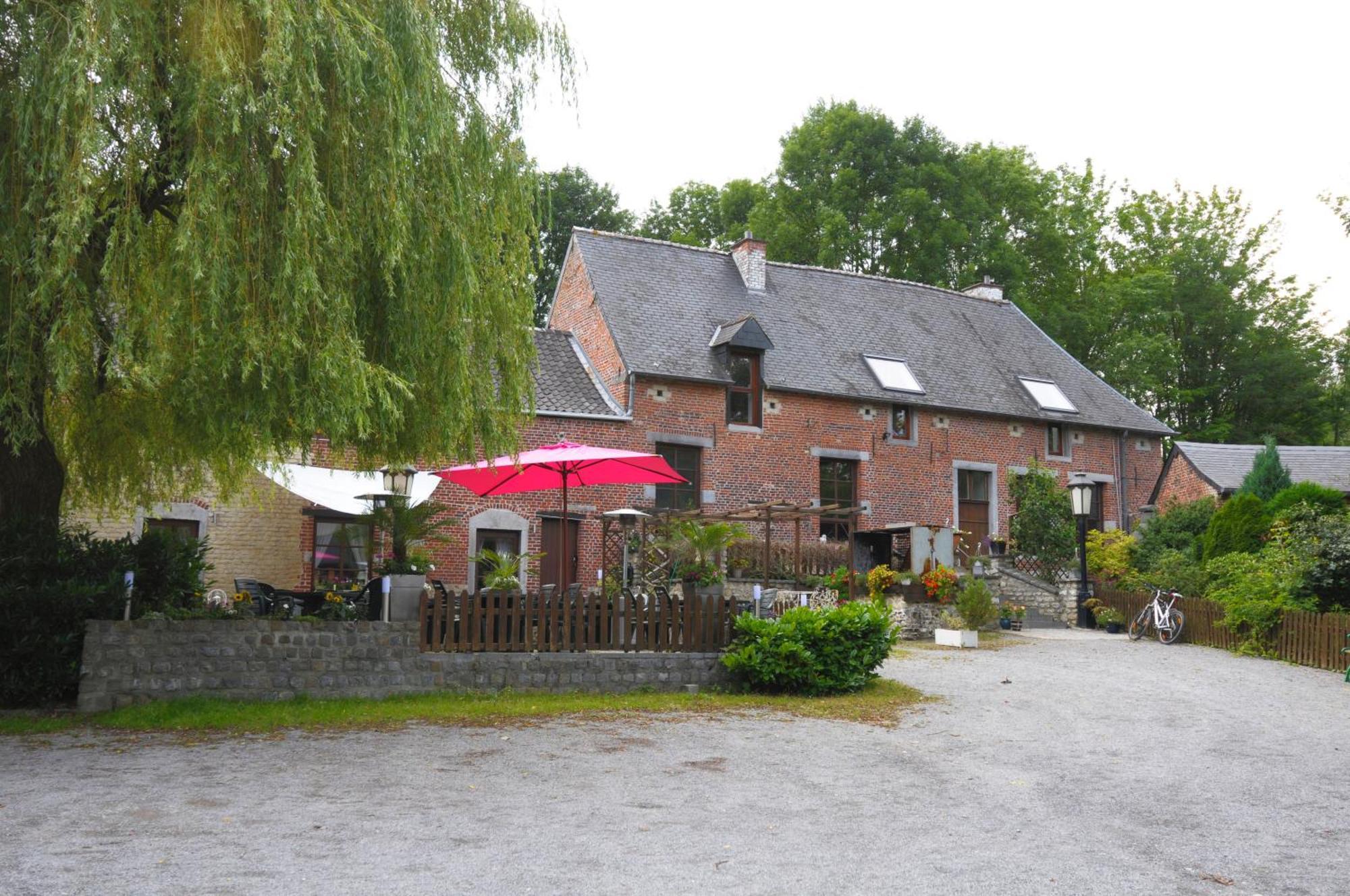 Hotel Restaurant La Ferme De Grambais Νιβέλ Εξωτερικό φωτογραφία